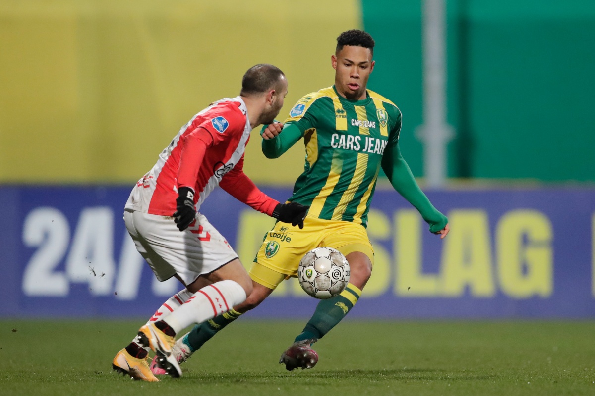 但投篮风格 但投篮风格