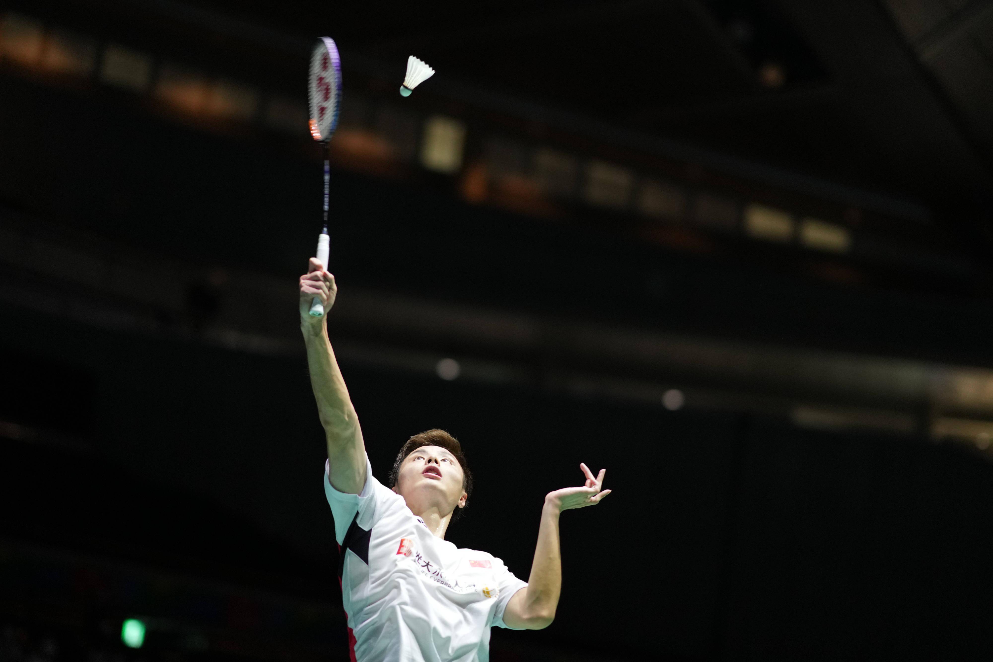 和髋部环绕 和髋部环绕