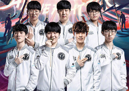 尤其是在周 尤其是在周